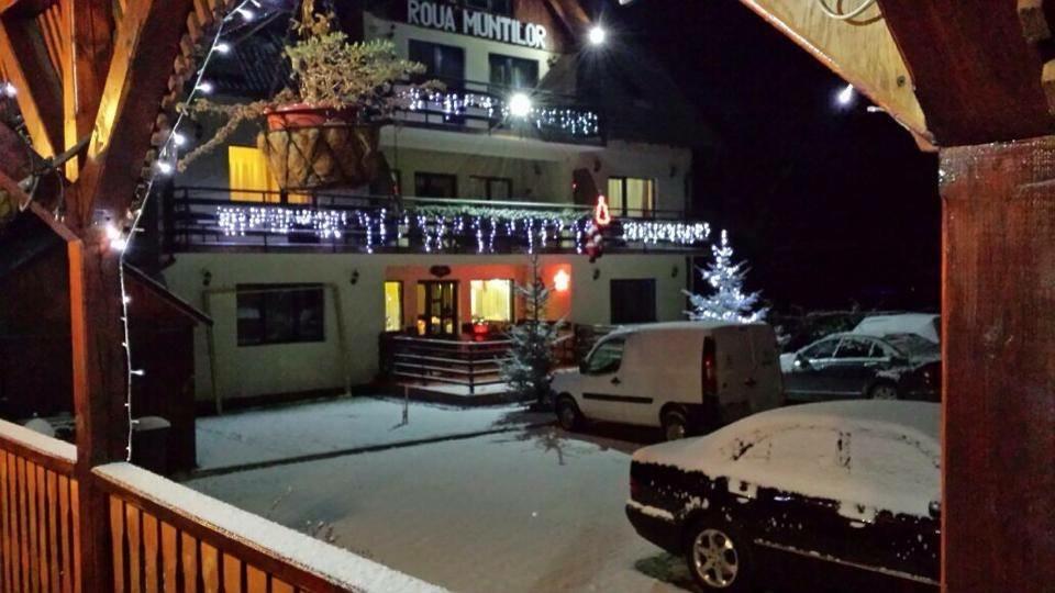 Pensiunea Roua Muntilor Sâmbăta de Sus Exterior foto