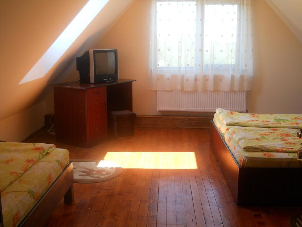 Pensiunea Roua Muntilor Sâmbăta de Sus Quarto foto